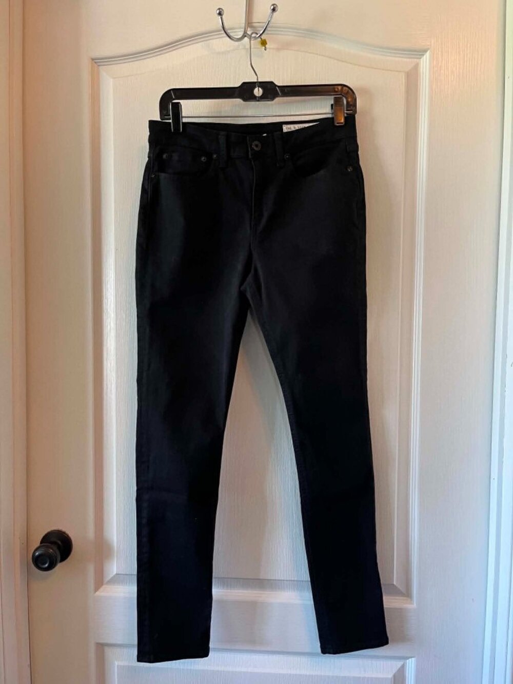 Rag & Bone Skinny Jeans Women's size 28 Black